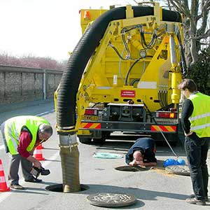 تخلیه چاه تهران